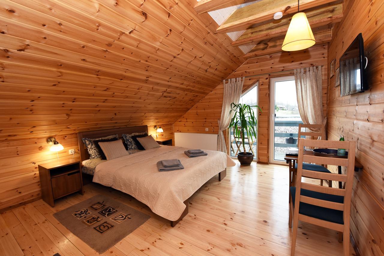 Zuvienes Pasiure Bed & Breakfast Rubikiai Exterior foto
